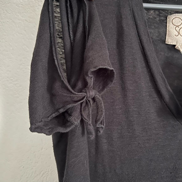 CHASER 🖤 Black V Neck Tee - Picture 7 of 7